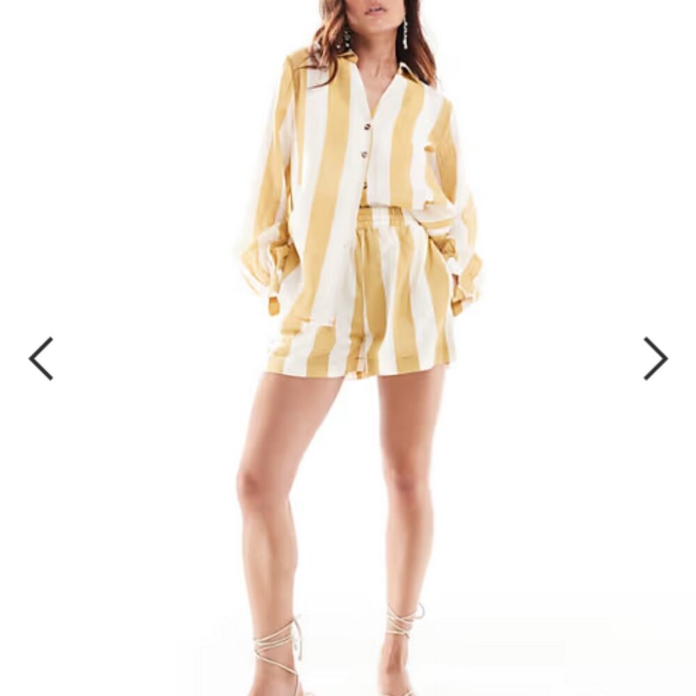 Never Fully Dressed Elissa Shorts | Camel Stripe | Elastic Waist | US 24 - Picture 2 of 6